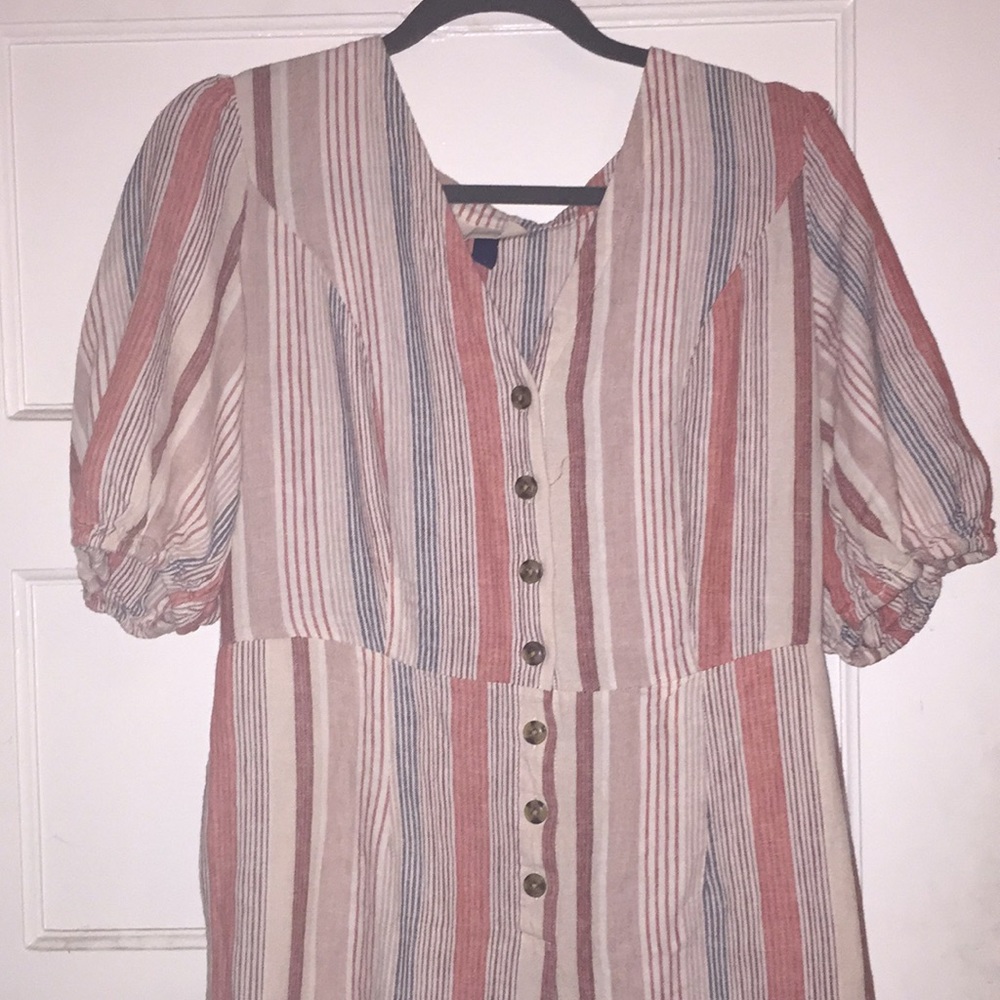 Universal Thread goods co. size M